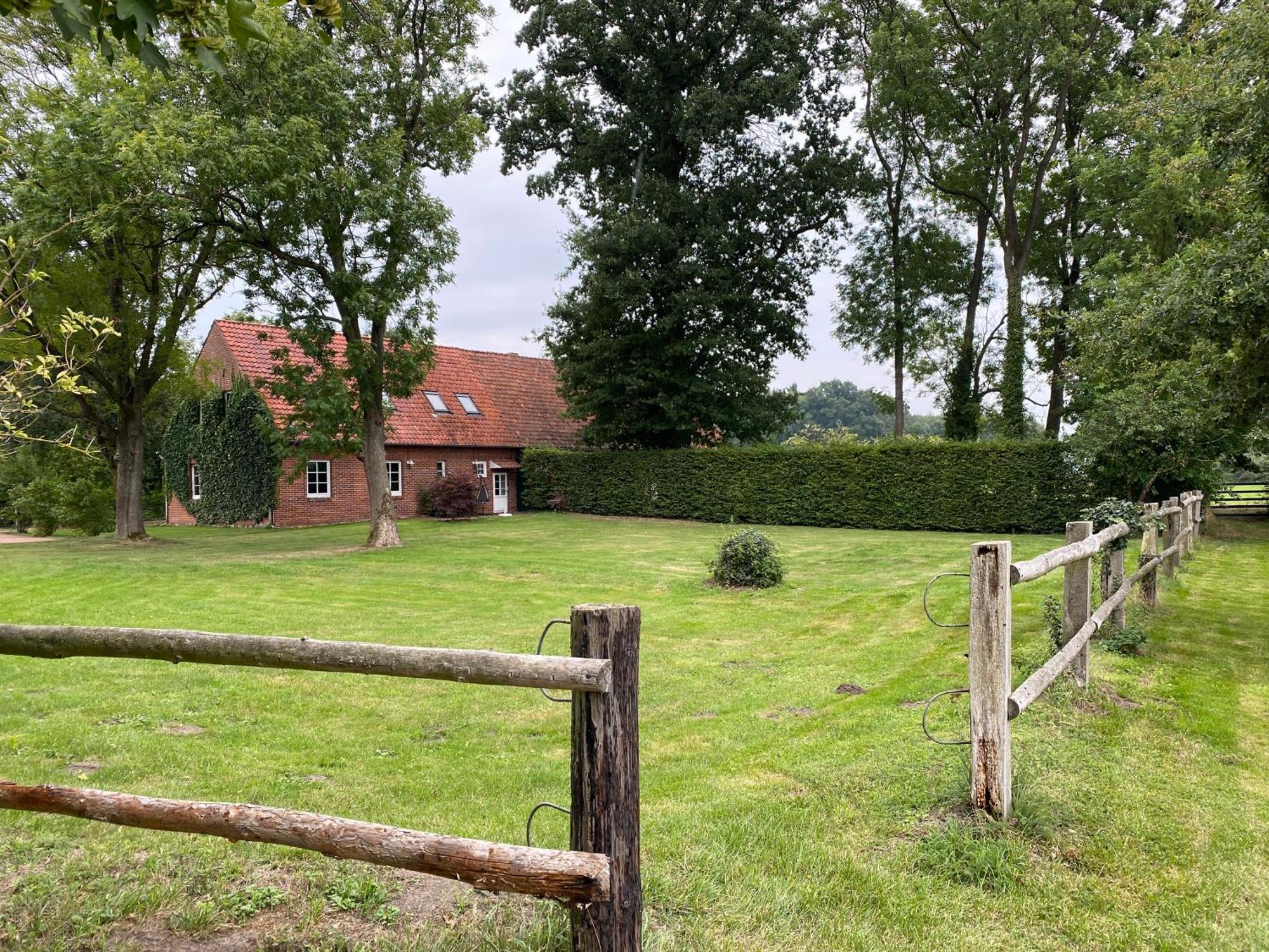 Ferienhaeuser Weitblick Gilten Exterior photo